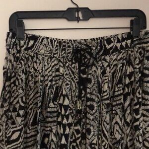 🆕Maxi Boho Skirt! Full elastic & drawstring waist! Medium! beaded drawstring!